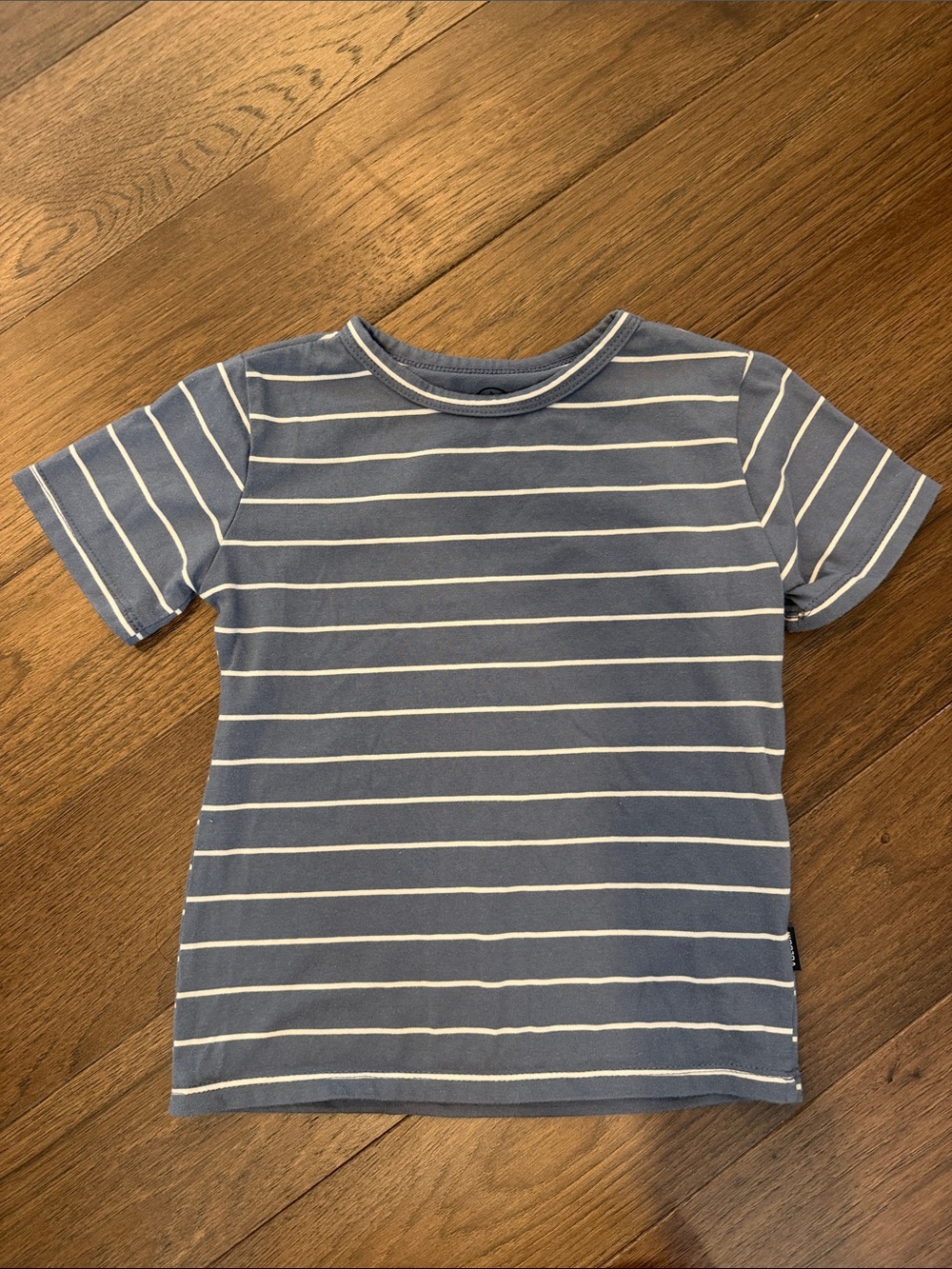 Volcom Blue and White Striped Short-Sleeve Tee Size 5 C39-169